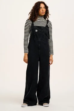 Fashion Ali - Slouchy Denim Dungarees in Washed Black All Dungarees|Ali - Slouchy