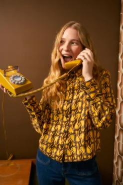 Online Austen - Brushed Twill Shirt in Feline Fine Print All Tops & Tees