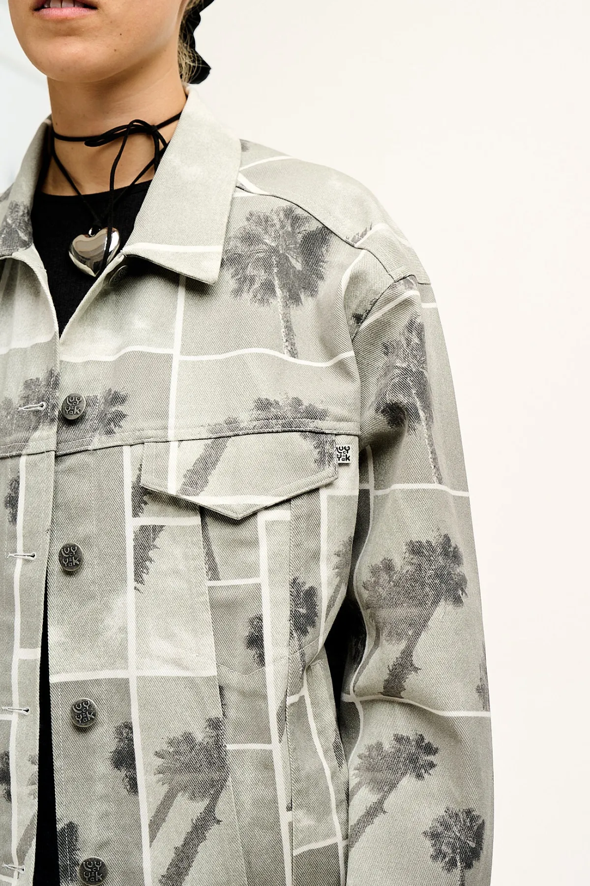 Outlet Callaway - Jacket in Malibu Print All Tops & Tees|All Outerwear & Knitwear