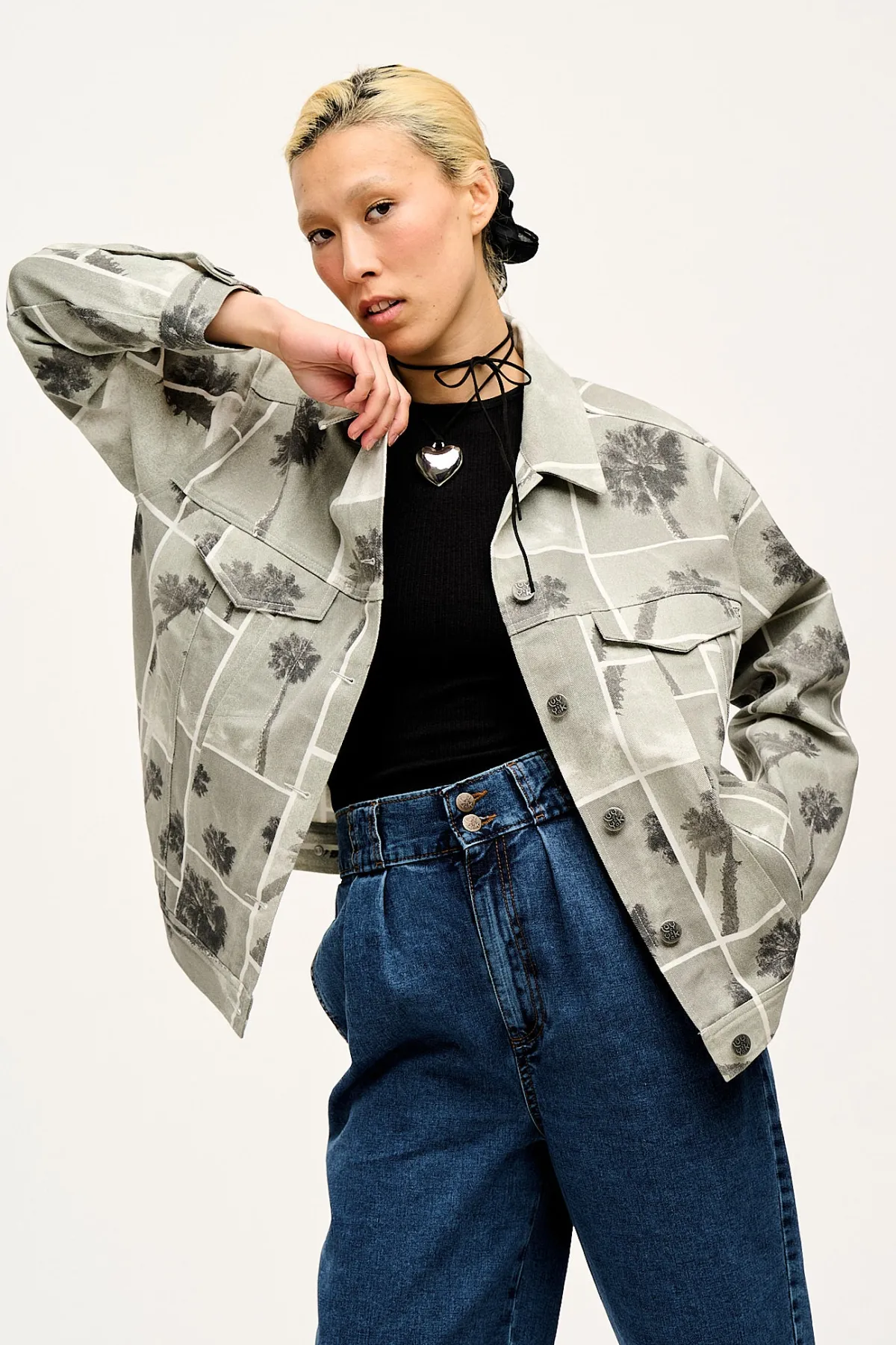 Outlet Callaway - Jacket in Malibu Print All Tops & Tees|All Outerwear & Knitwear