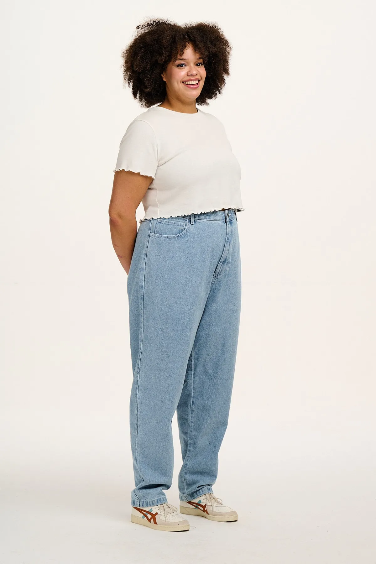 Outlet Dana - Mom Denim Jeans in Light Wash Blue All Bottoms|Jeans