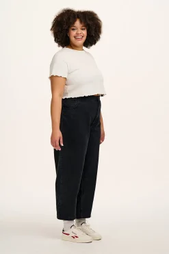 Outlet Drew - Straight Leg Denim Jeans in Washed Black All Bottoms|Petite Range