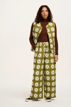 Fashion Emery - Reversible Quilted Gilet in Romneya Floral Print All Outerwear & Knitwear|Jackets