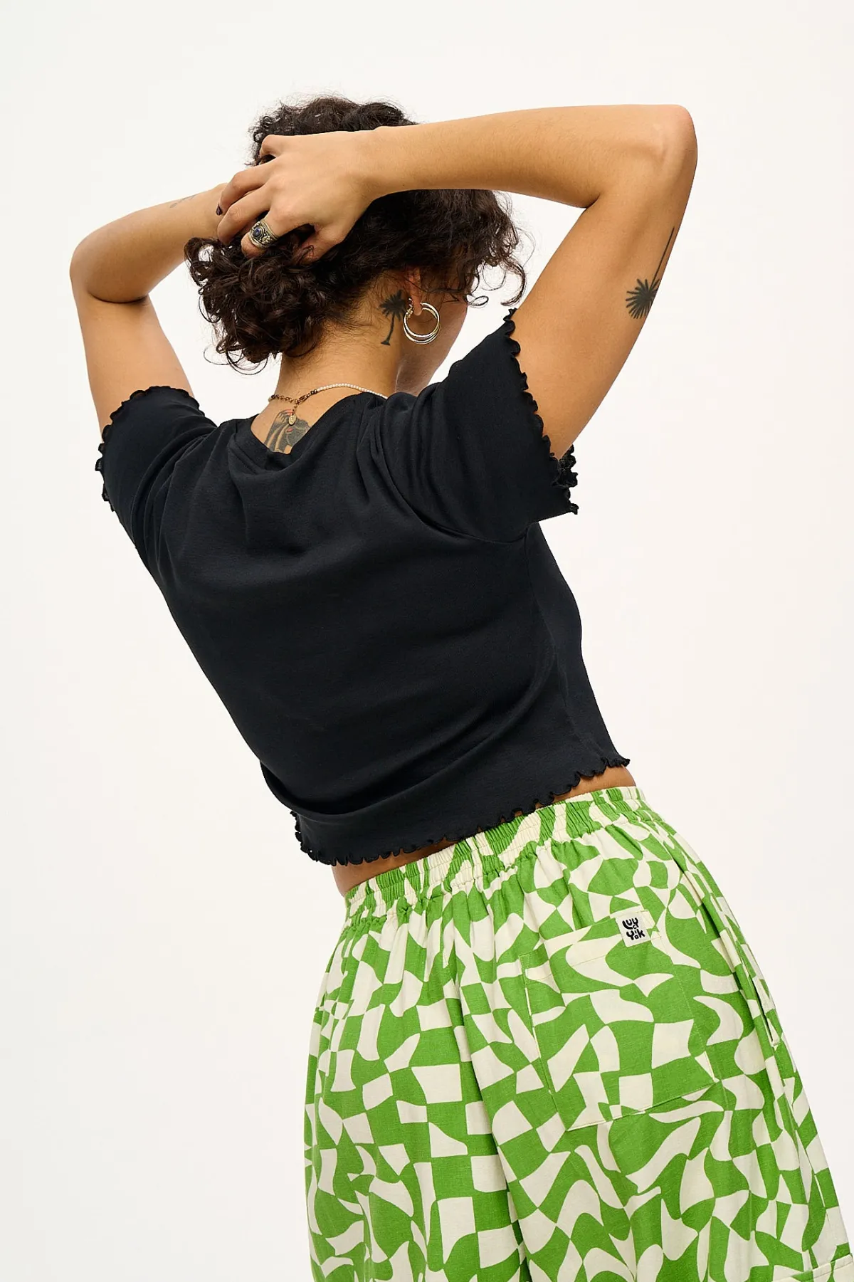 Clearance Greta - Cropped Cotton Top in Black All Tops & Tees|Cropped Tops