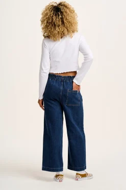 Hot Hansel - Long Sleeve Cotton Top in White All Tops & Tees|Cropped Tops