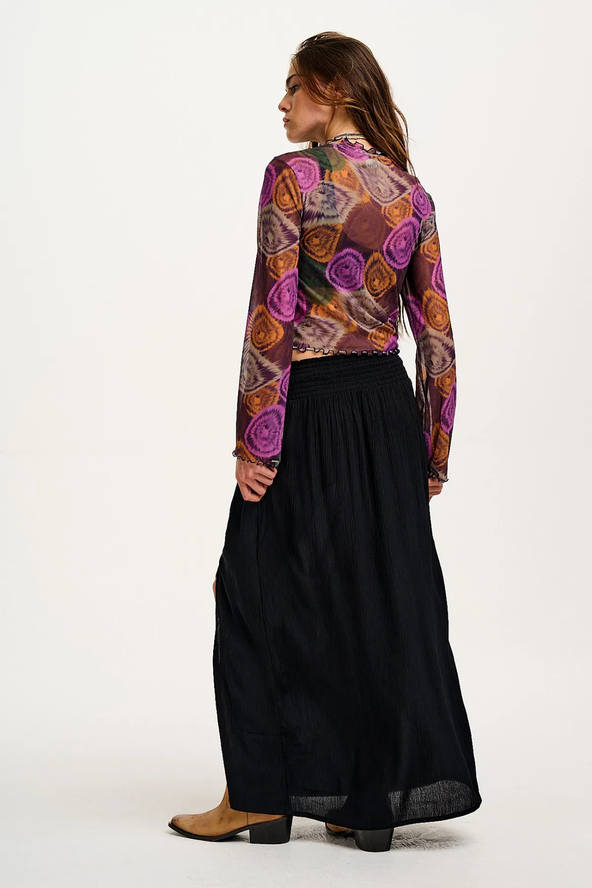 Hot Poppy - Elasticated Waist Skirt in Black All Bottoms|All Dresses & Skirts