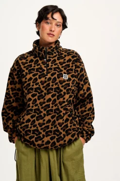 Hot Stevie - Polar Fleece in Leopard Print All Outerwear & Knitwear|Fleeces