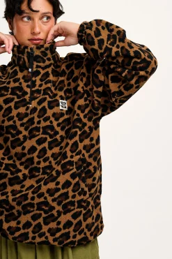 Hot Stevie - Polar Fleece in Leopard Print All Outerwear & Knitwear|Fleeces