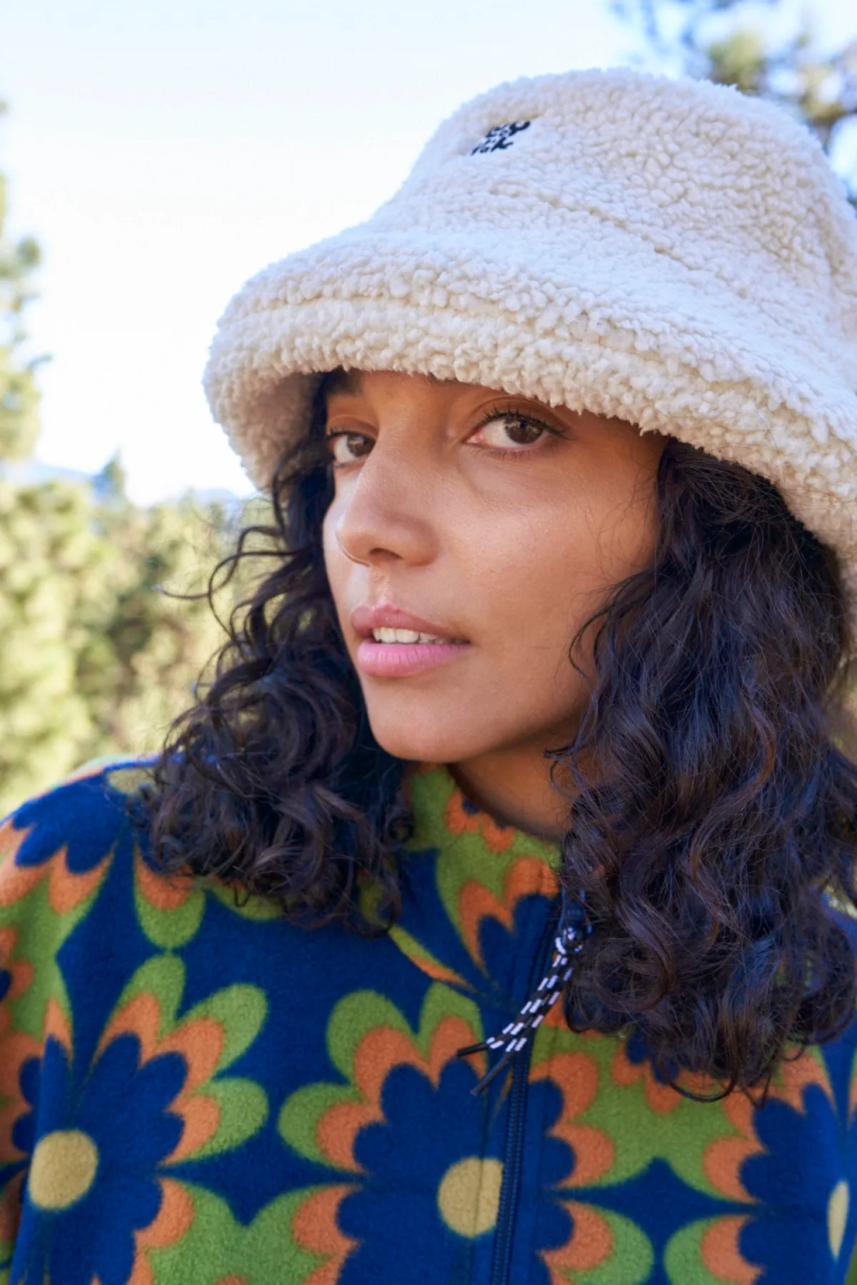 Best Travis - Borg Fleece Bucket Hat in Cream All Accessories|Hats & Hair