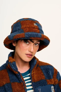 Fashion Travis - Borg Fleece Bucket Hat in Chester Check Print All Accessories|Hats & Hair